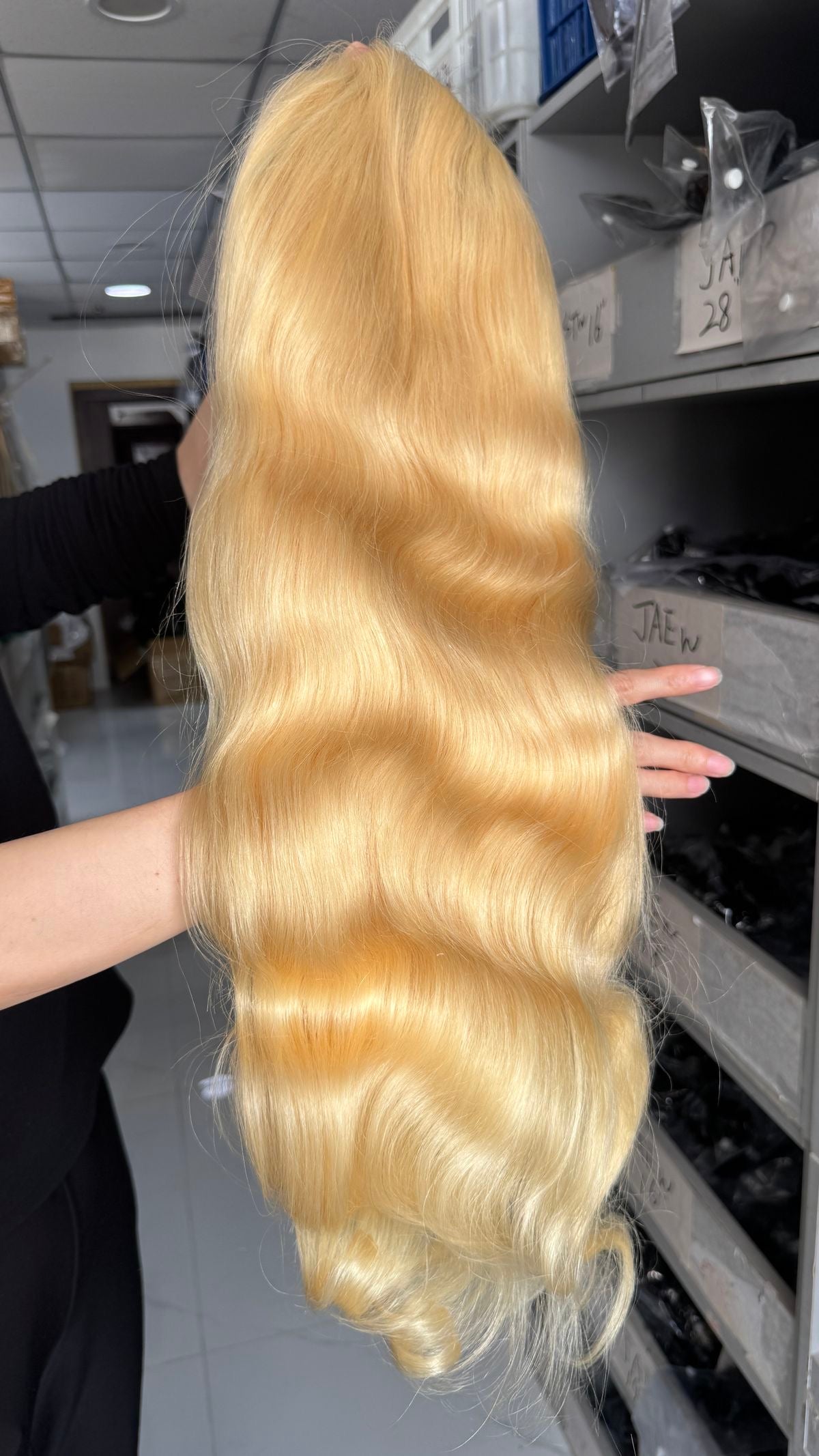 613 wig